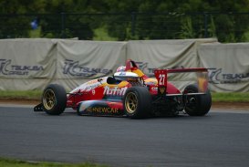 2002_a_F4_6