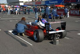 2006_a_F4_11