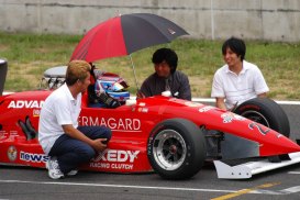 2005_a_F4_4