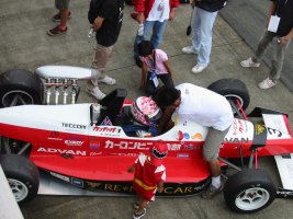 2003_a_F4_2